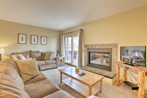Cozy Winter Park Condo with Hot Tub and Shuttle!